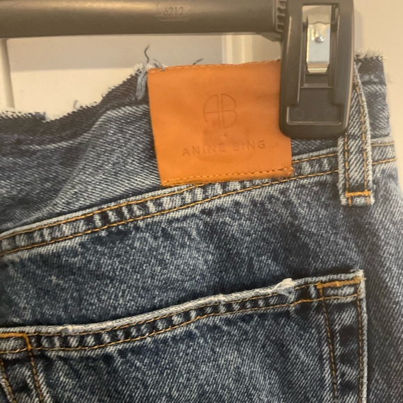 Annie Bing Women’s Gavin Shorts SZ 28 Preowned - Picture 5 of 5